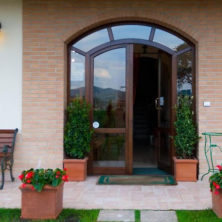 باستيا أومبرا P&P Assisi Camere المظهر الخارجي الصورة