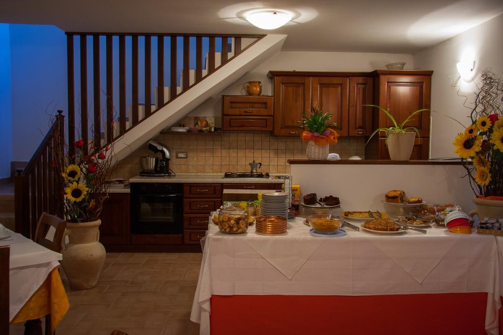 باستيا أومبرا P&P Assisi Camere المظهر الخارجي الصورة